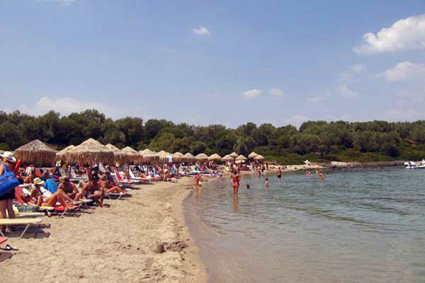 Lichadonisia Beach